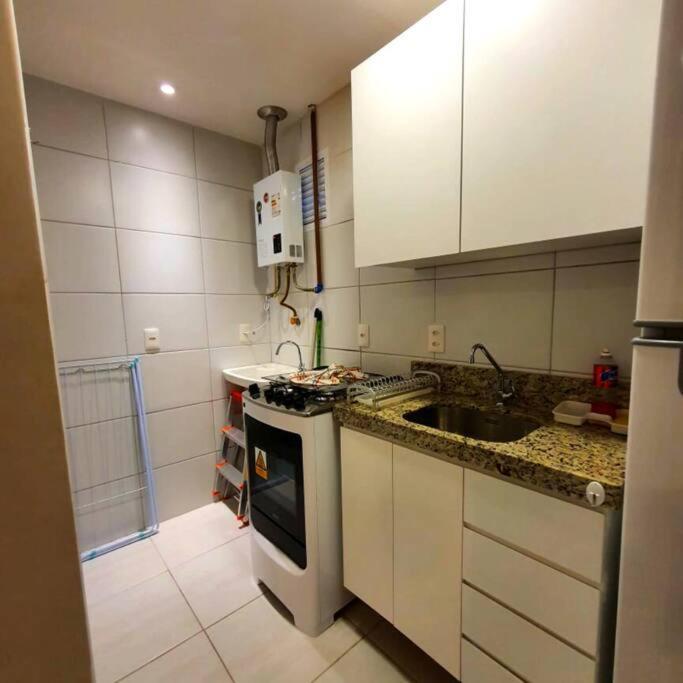 Apartamento Com Piscina 1 No Muro Alto Cond Club - 413 Порту-де-Галиньяш Экстерьер фото